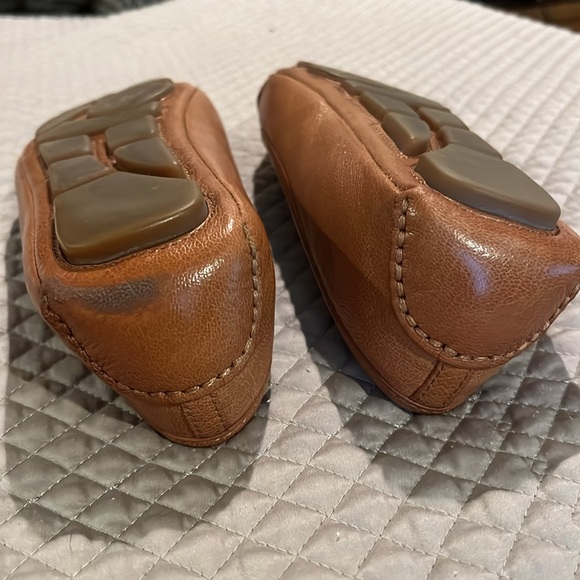 Michael Michael Kors camel colored leather shoes size 8 - Picture 5 of 5